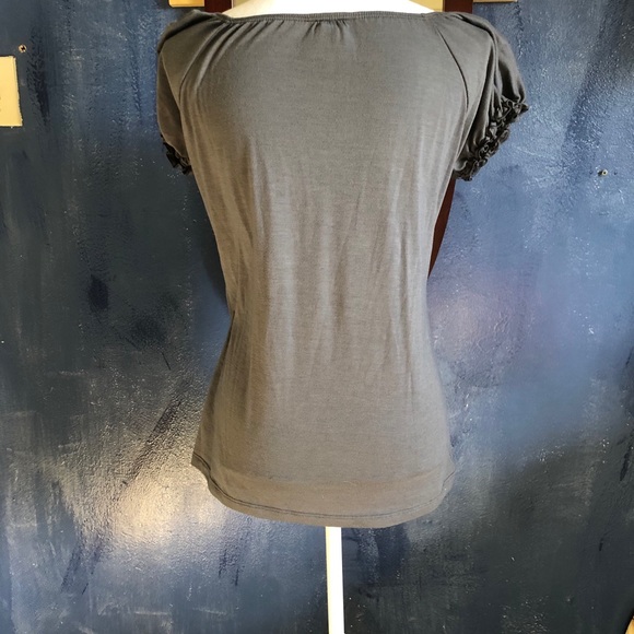 Agenda Ruffle Top - Picture 3 of 6